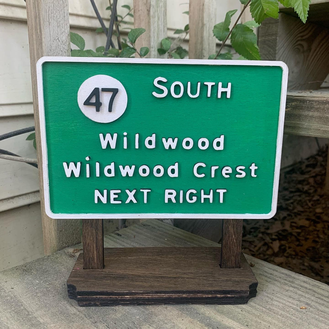 Wildwood Exit Sign Standing Sign Decor